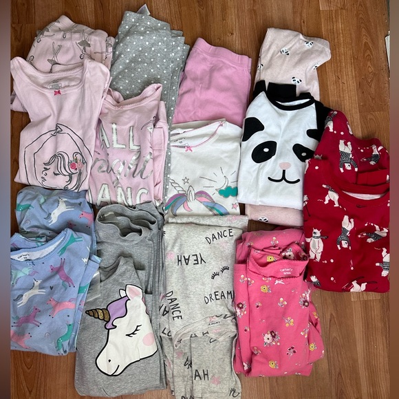 CARTER’S - OLD NAVY- - Picture 1 of 1